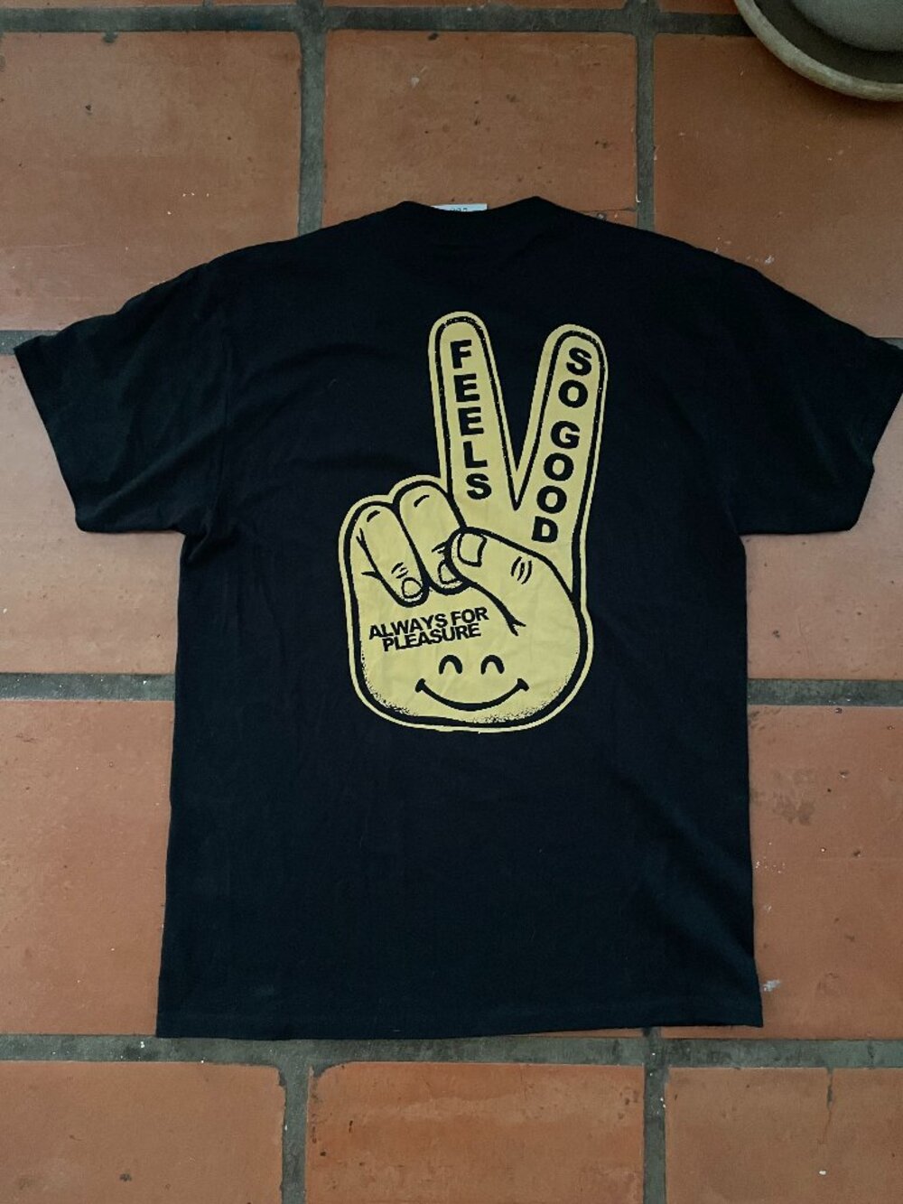Feels So Good Austin Always for Pleasure Tee - Size M